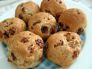 Kepekli Un Kurabiyesi Tarifi ve Malzemeleri Kepekli Un Kurabiyesi Tarifi ve Malzemeleri